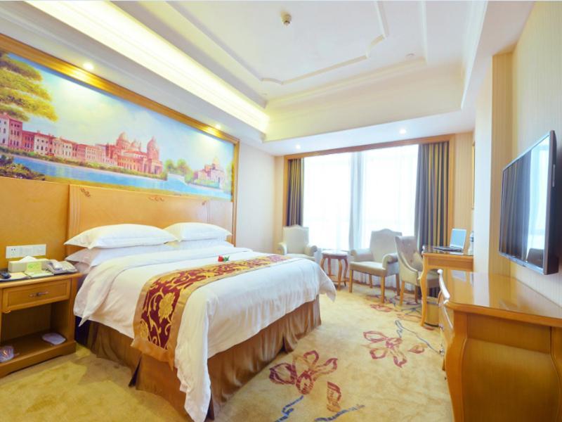 Vienna International Hotel Meizhou Dingzi Bridge Exterior photo